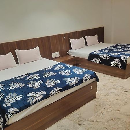 Ellora Hotel Ashoka Resort מראה חיצוני תמונה